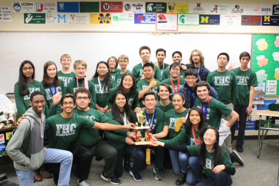 Science Olympiad strives for success in their upcoming competitions