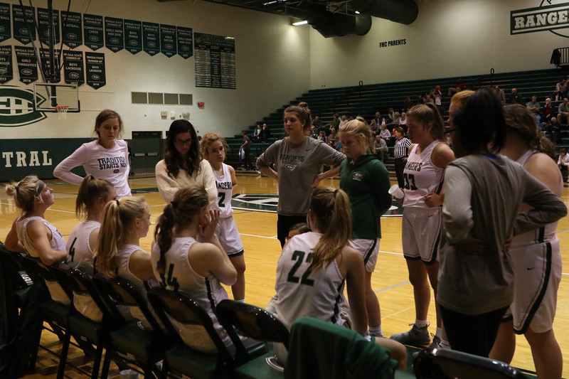 Girls varsity basketball notches fourth-straight victory with 54-39 win over Lowell